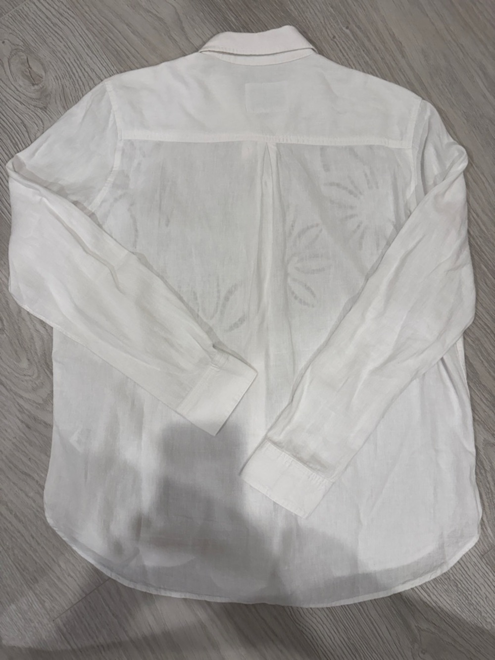 Rails White Eyelet Embroidered Linen Button-Down Shirt - Picture 6 of 7